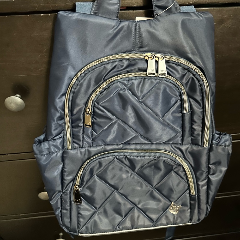Nwt lug hatchback